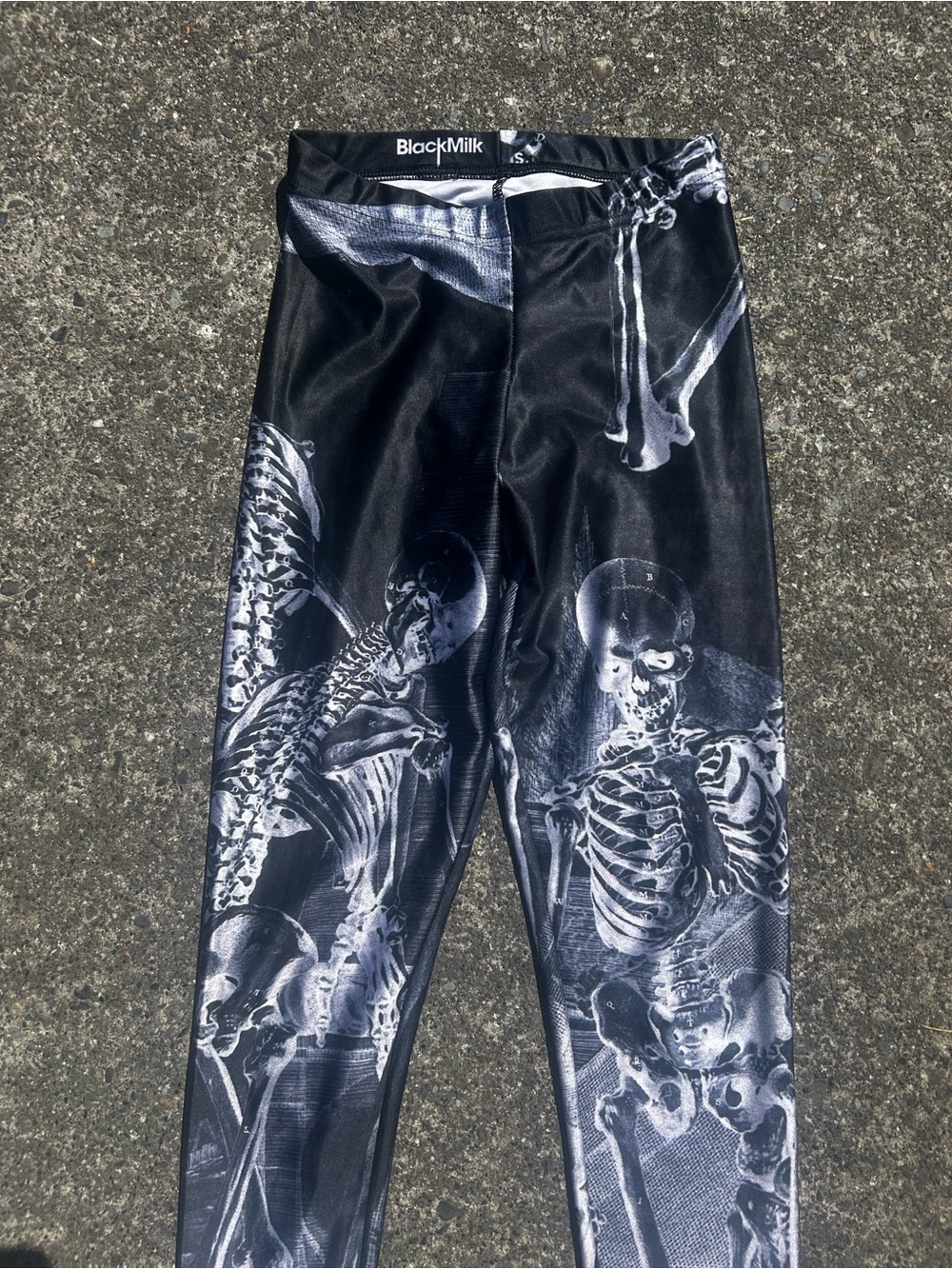 Blackmilk Skull Leggings Tights - Picture 9 of 9